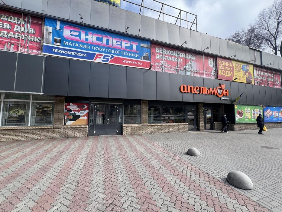 Оренда масштабного простору 600 м² над супермаркетом "Апельмон"