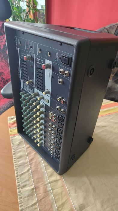 PowerMixer Yamaha EMX 212s