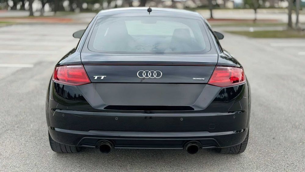 Audi TT quattro      2018