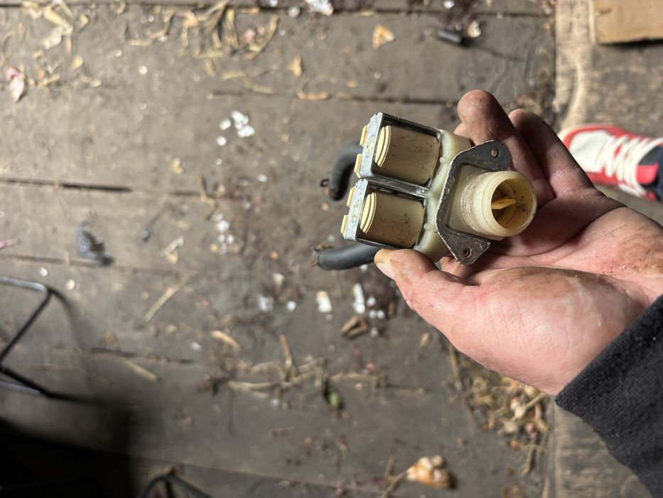 Запчастини до пральної машинки samsung