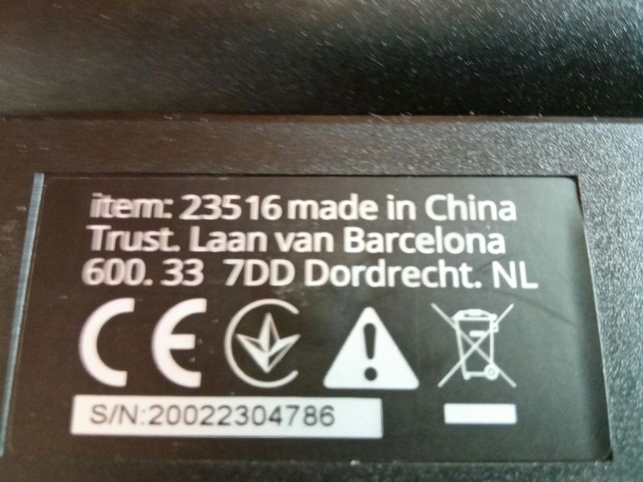 Teclado Trust: com teclas redondas