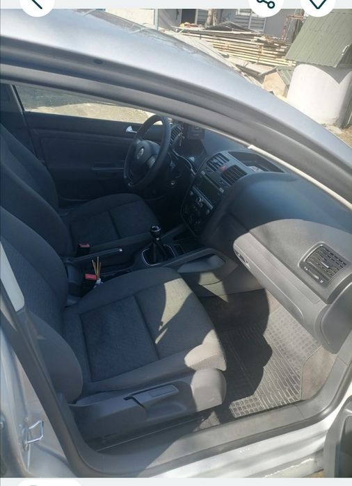 Продам гольф 5  . Ціна 4150 доларів