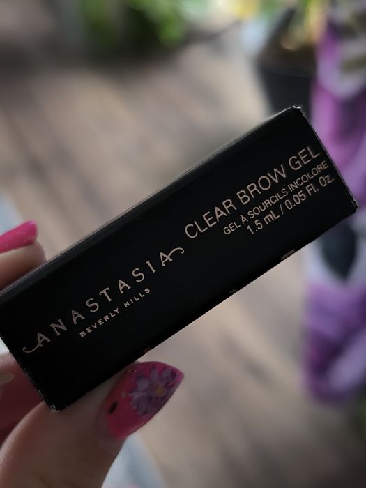 Anastasia Beverly Hils clear brow gel