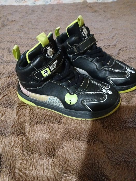 Ботінки весна, осінь