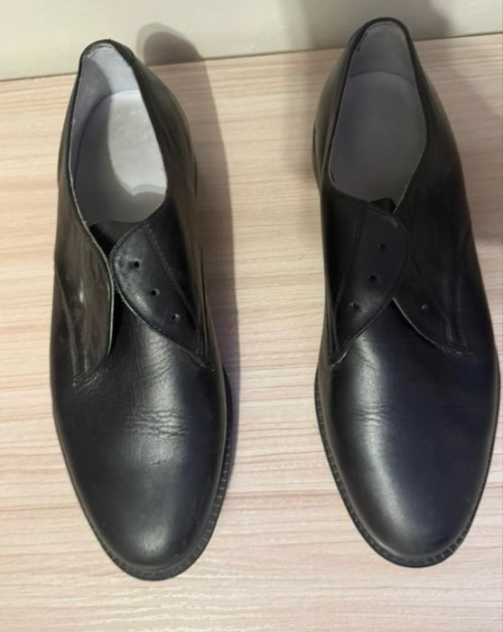Sprzedam Galowe Buty