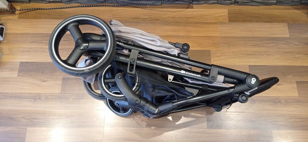 Wózek spacerowy Kinderkraft Trig 3