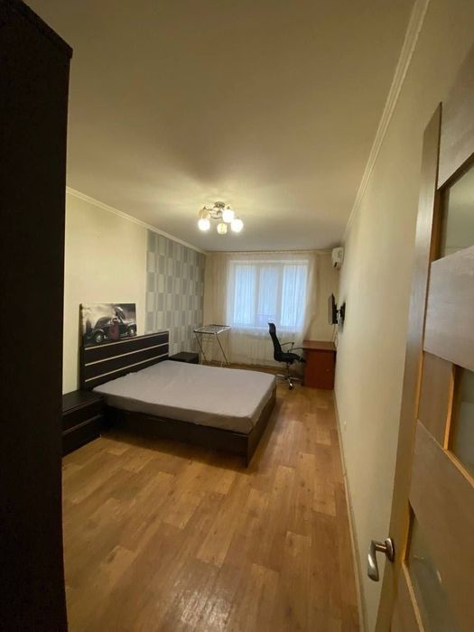 Оренда 2 к квартира вулиця Мистецтв, 7/9 Центр