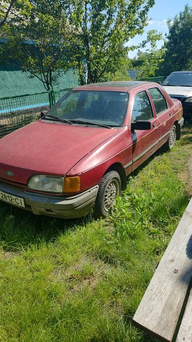 Ford sierra 1.8 .