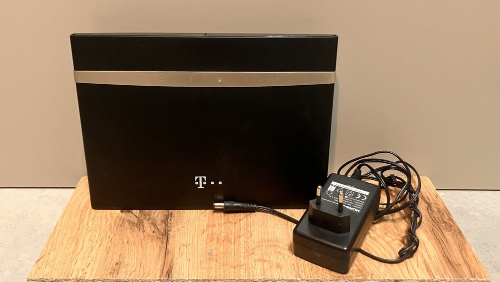 Huawei B525s LTE, SIM,  300 Mbps router– stan doskonały + zasilacz