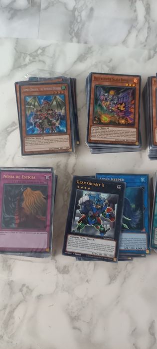 Bulk 375 cartas yugioh Eng. Diversos sets