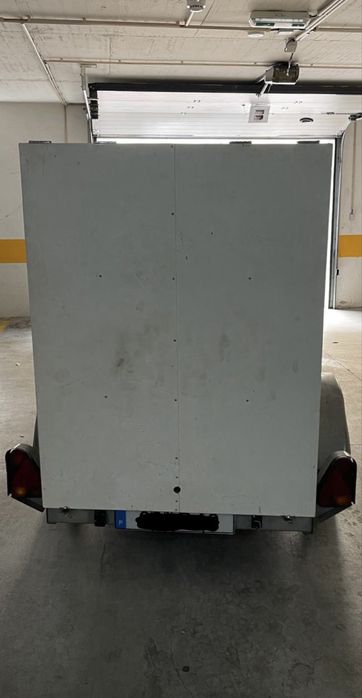 Atrelado NORAUTO fechado