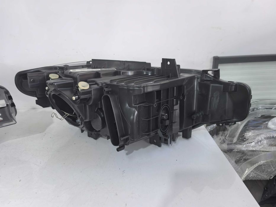 Farol BMW Serie3 F30 Xenon