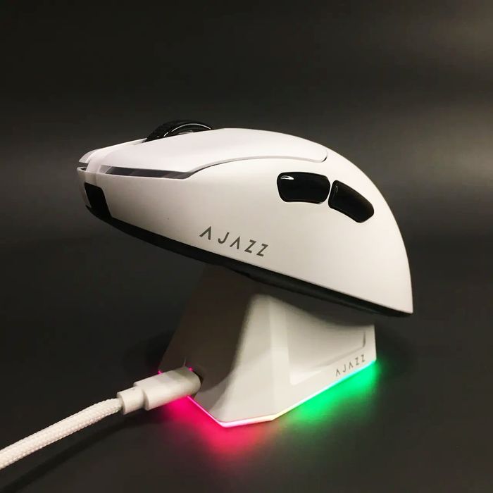 Игровая мышь Ajazz AJ179 PRO белая. Беспроводная 8К PAW3395