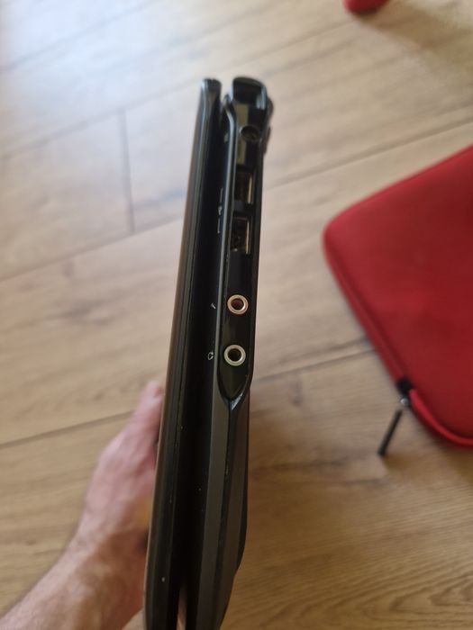 Нетбук acer робочий в доброму стані