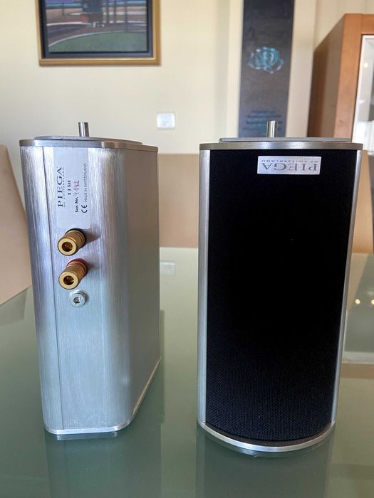 Colunas posteriores PIEGA S 3 SAT + 2x Base de apoio SPECTRAL