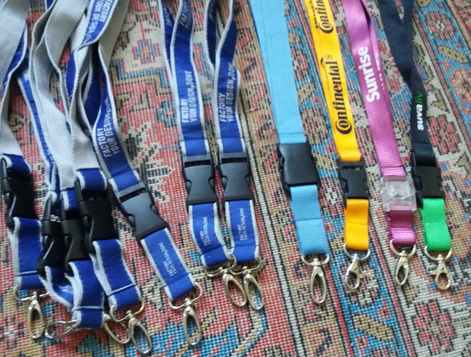 Ремешок на шею, для бейджика, пропуска и т.д.