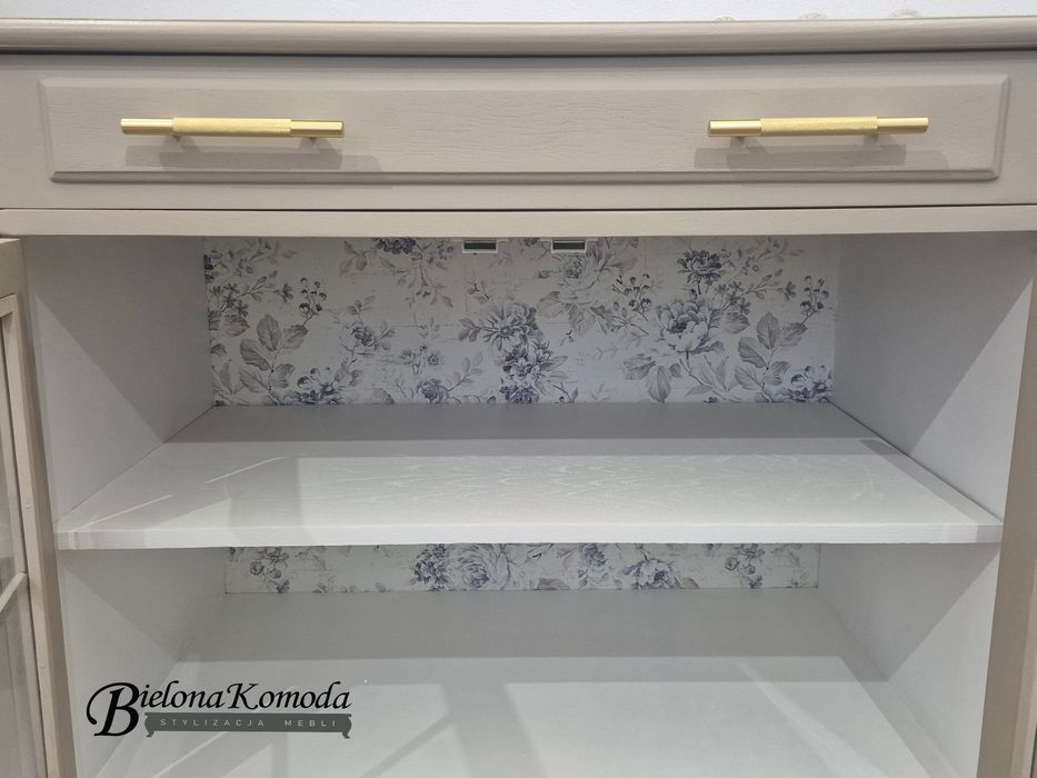 Komoda pod odnowieniu, idealna pod TV