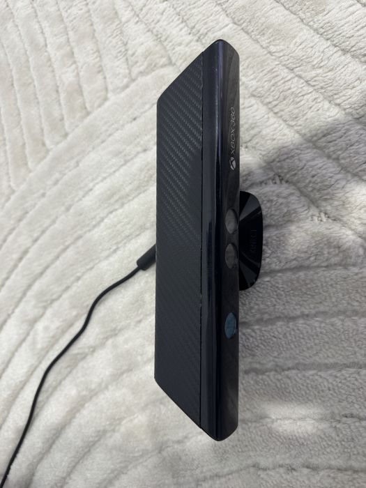 Xbox 360 slim E - 250gb z kinect i RGH