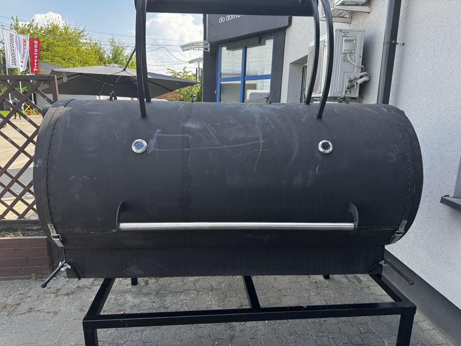 BBQ Smoker/ Grill Texas STYLE