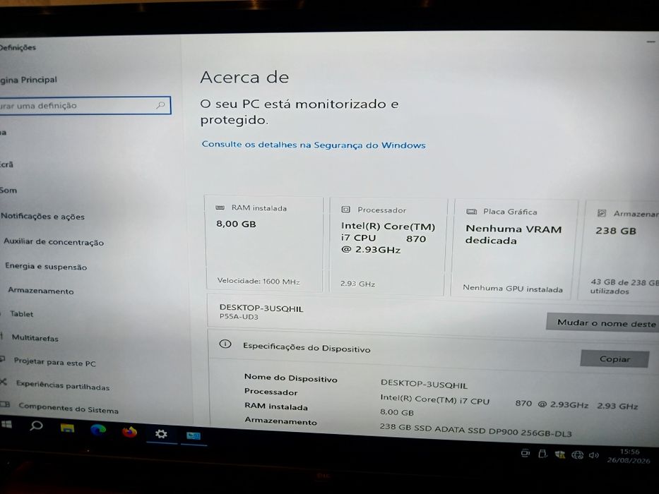 Torre  Processador I7  8GB de memória