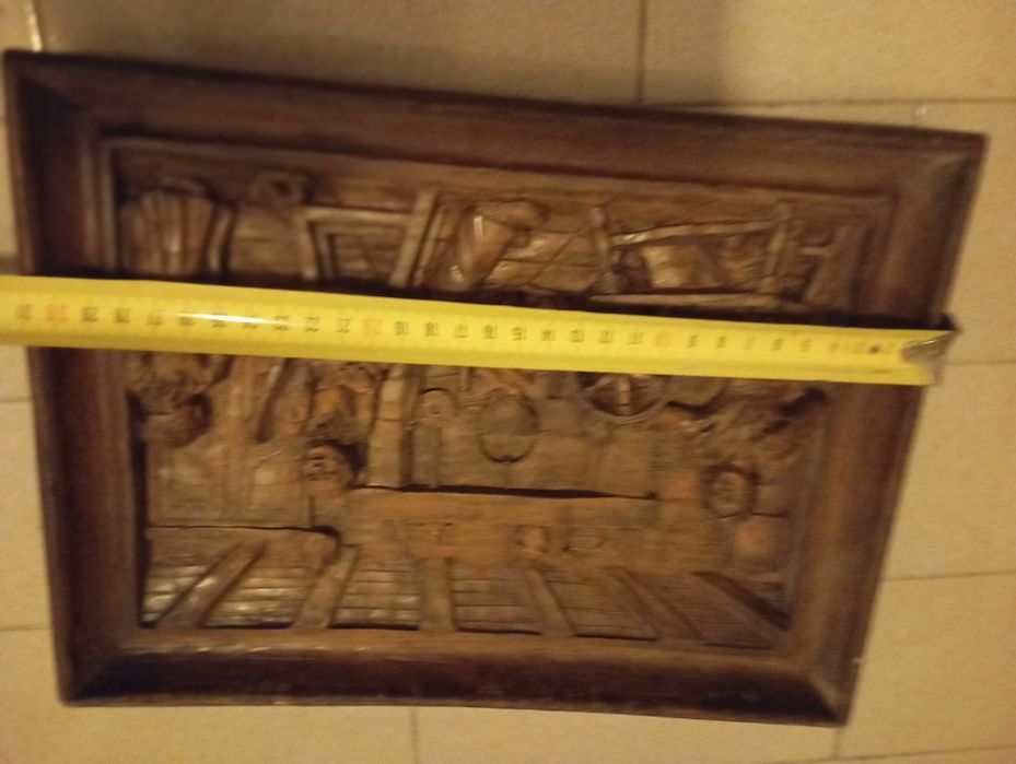 3 quadros esculpidos em madeira entalhada