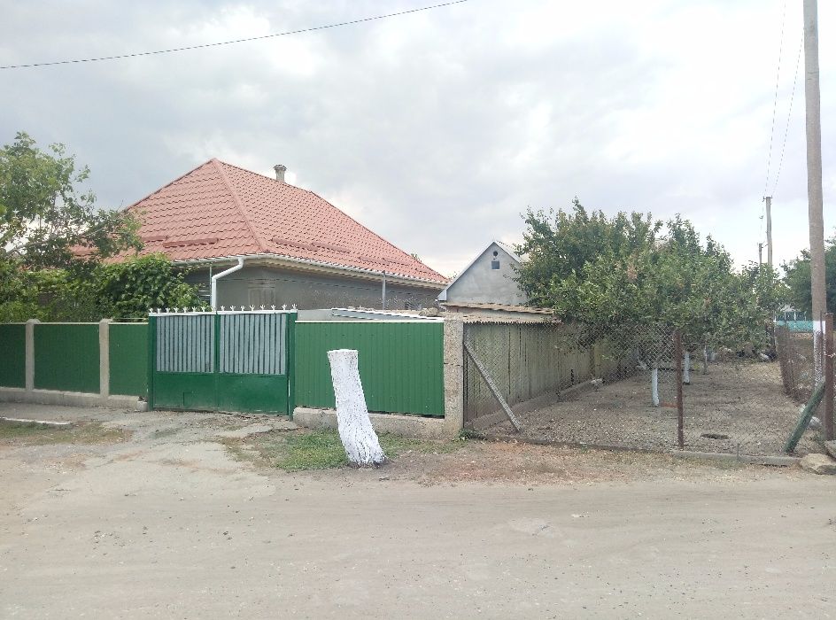 Продам ДОМ- рядом море