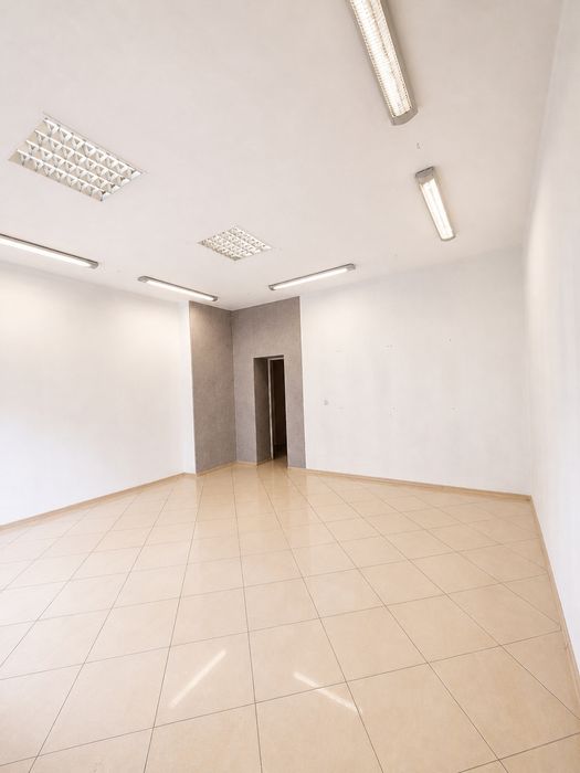 Lokal 34 m2 usługowo handlowy w centrum ul.Sienkiewicza