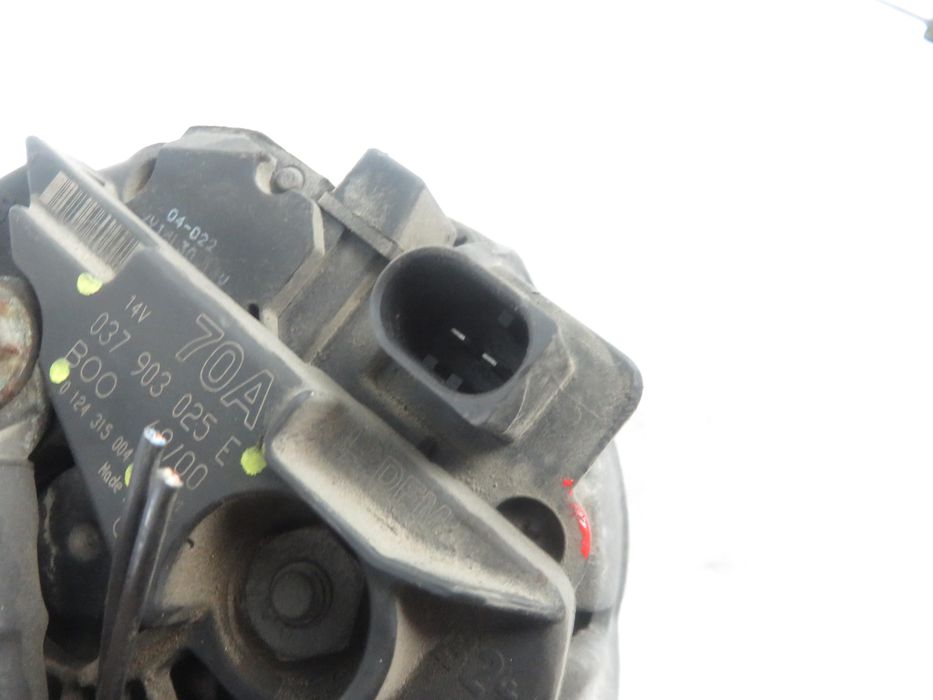 Alternator Vw Bora 1.6 16v - Azd