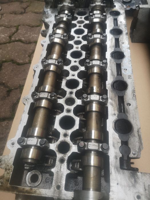 Głowica wałki silnika Volvo D3 D5 2.4d D5244t10 D5204t2 S60 XC60