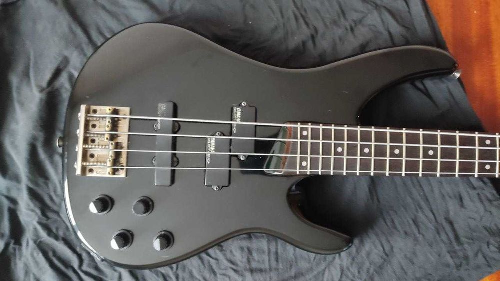 Бас-гітара Yamaha RBX-MSII Super Medium Series MIJ