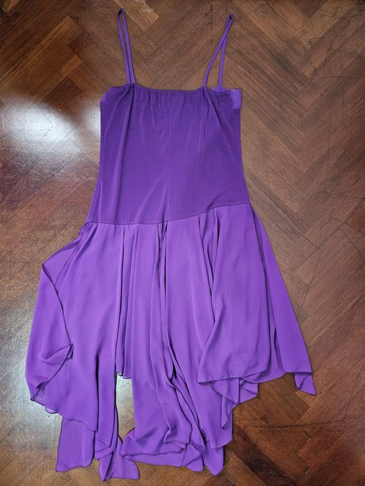 Vestido roxo de cerimónia nr. 44