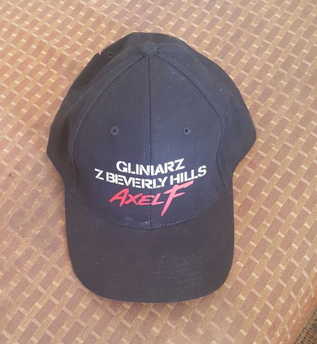 Czapka z daszkiem sprzedam