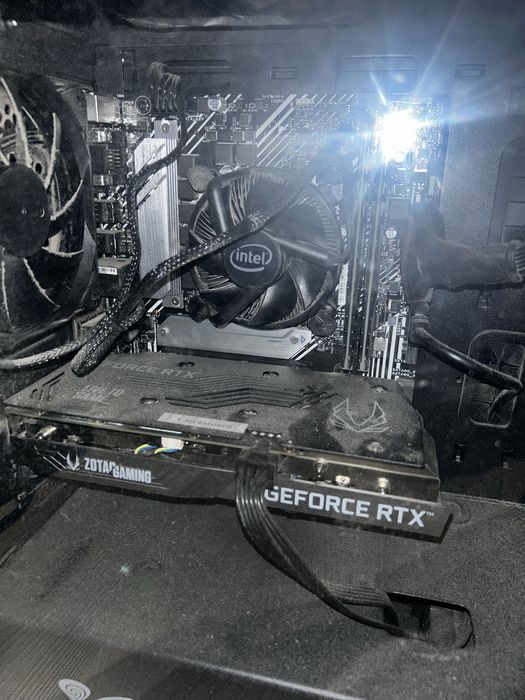Komputer rtx 3050 i5 11th 16gb ram 512gb ssd