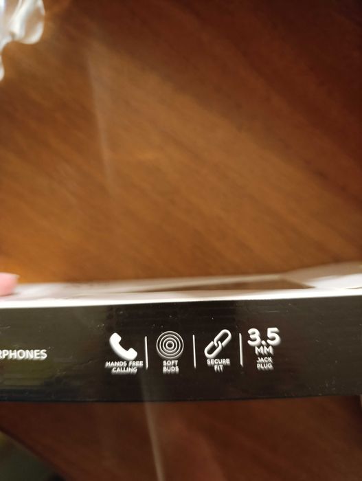 Słuchawki nie używane