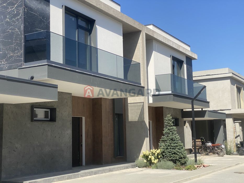 Продається особняк новобудова