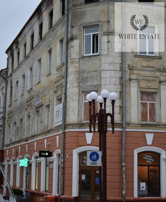 Продаж комерційного приміщення на Централтній площі