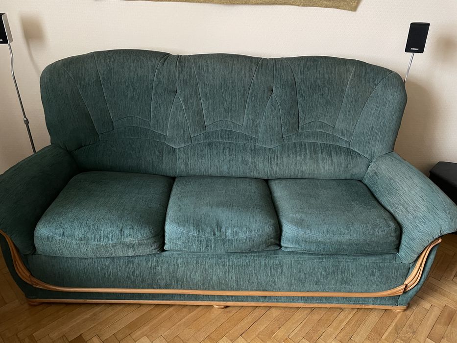 Komplet wypoczynkowy kanapa i 2 fotele (oddam za darmo)