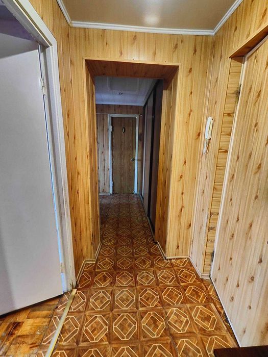 ПРОДАМ 2-ку по вул.Олімпійській 5 поверх в 9 поверх.будинку