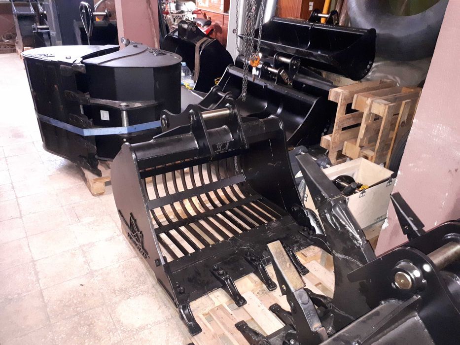 Retroescavadora JCB 1CX, 3CX, 4CX, Mini e Midi Escavadoras Giratórias.