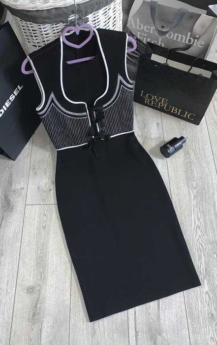 Givenchy сукня  оригінал