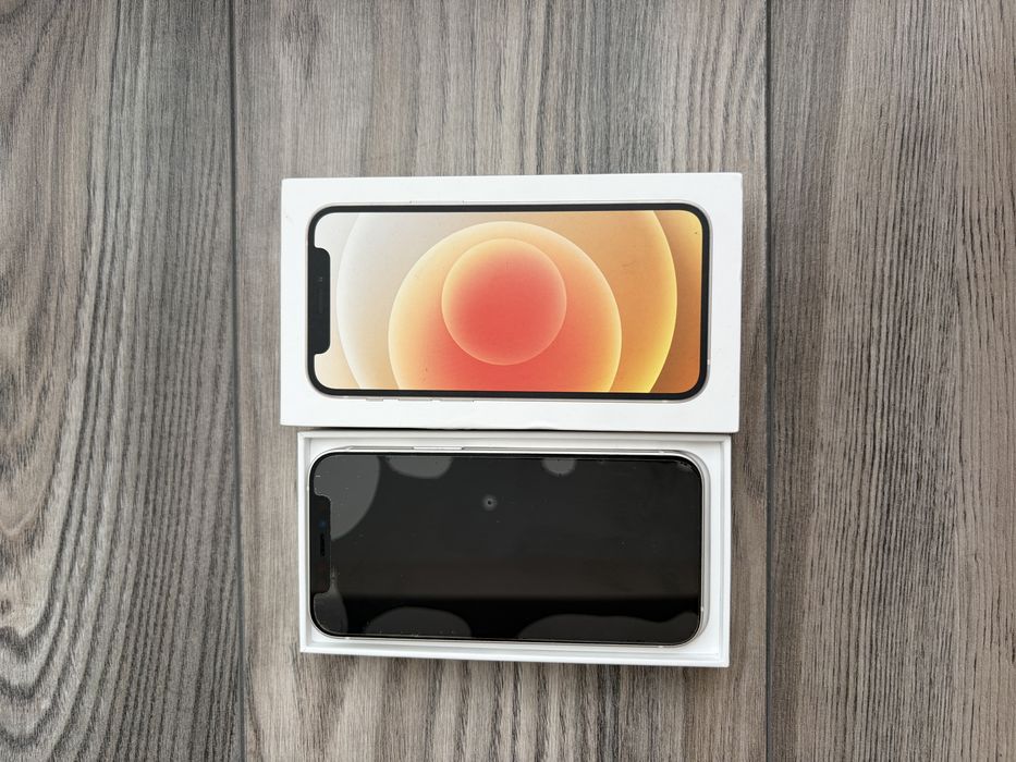 Айфон 12 міні 64гб