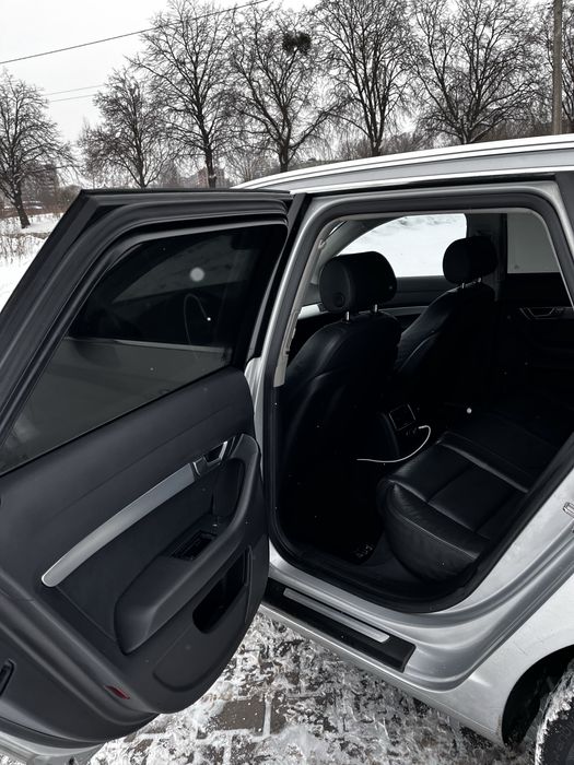 Ауді а6с6 2.4 2008 автомат авто в Україні