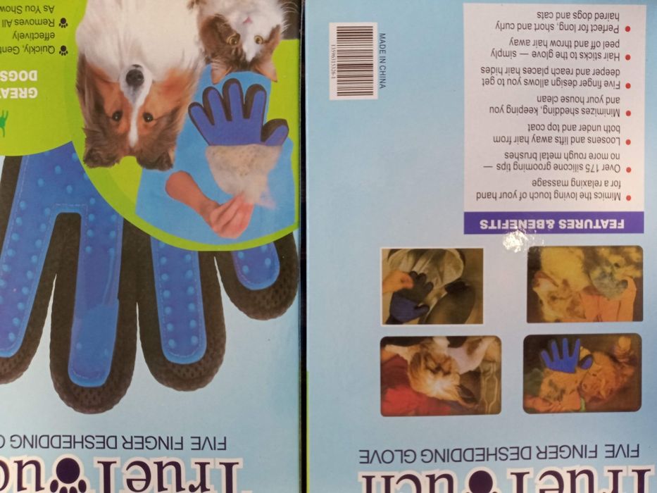 Перчатка - расческа для вычесывания шерсти для собак и кошек