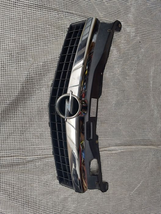 Opel astra H GTC 3D coupe cabrio chrom atrapa grill wysyłka oryginał