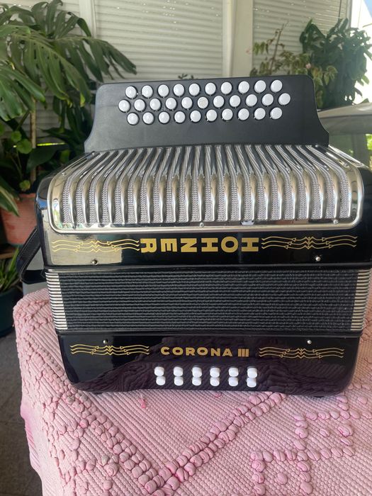 Vendo Concertina da Famosa Marca HONER Corona 3
