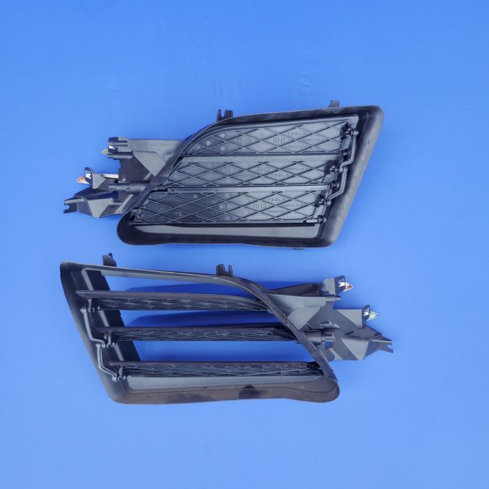 Люверс Tesla Model S Rest з Хром накладками