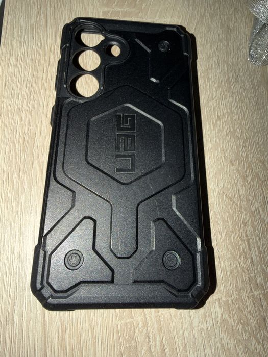 чехол UAG на Samsung S25