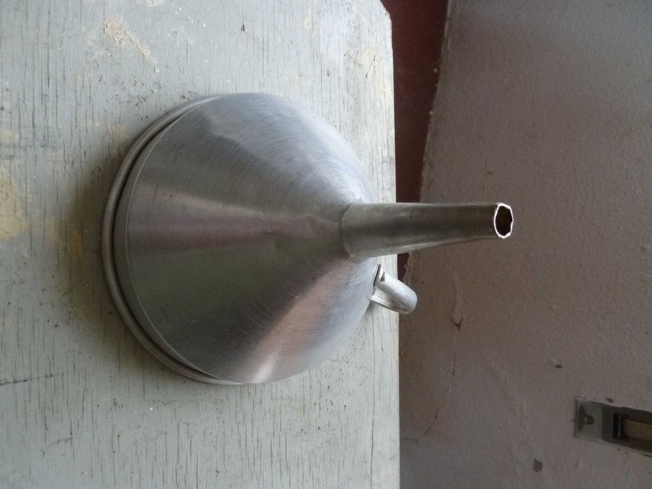 Cafeteira 1L + Funil de Aluminio 15cm