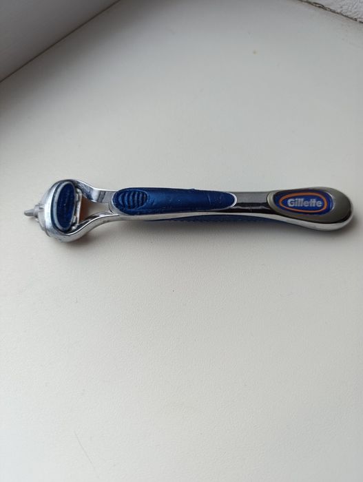 Бритва Gillette Fusion 5 станок для бритья