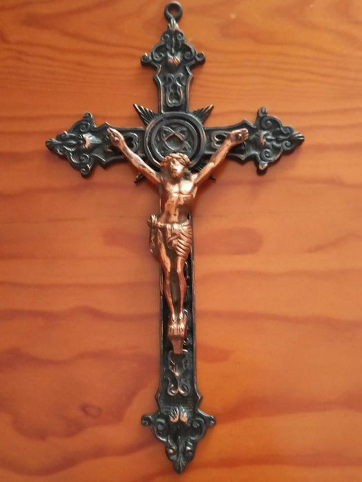 crucificos antigos